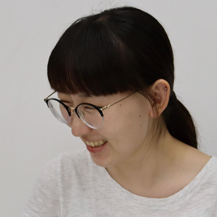 井上優衣監督